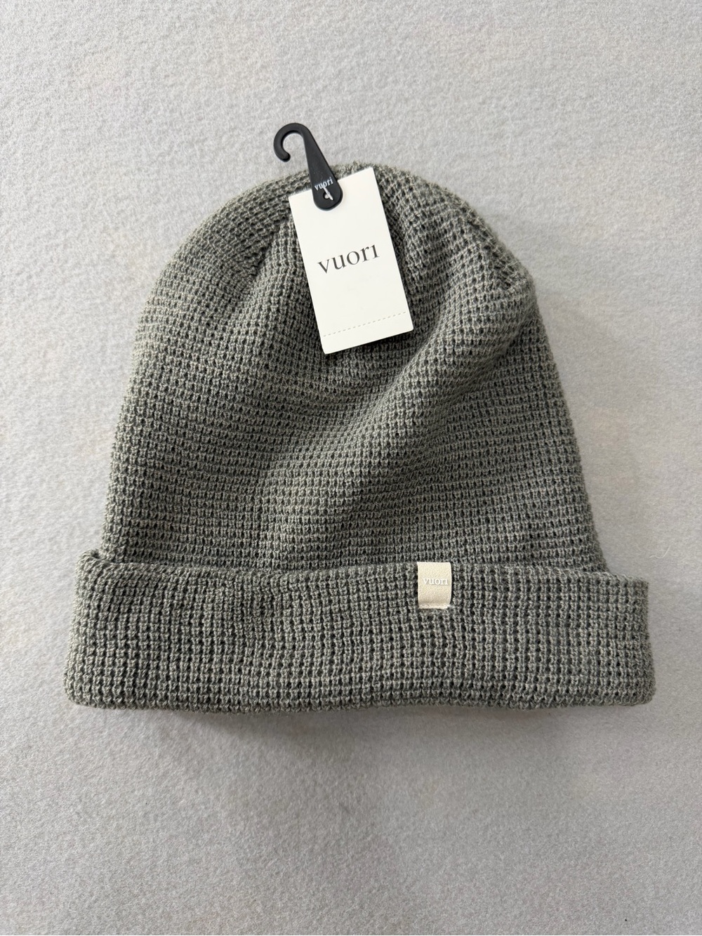 186/746 Vuori Alpine Waffle Beanie Gray NWT Unisex V864 Winter Hat